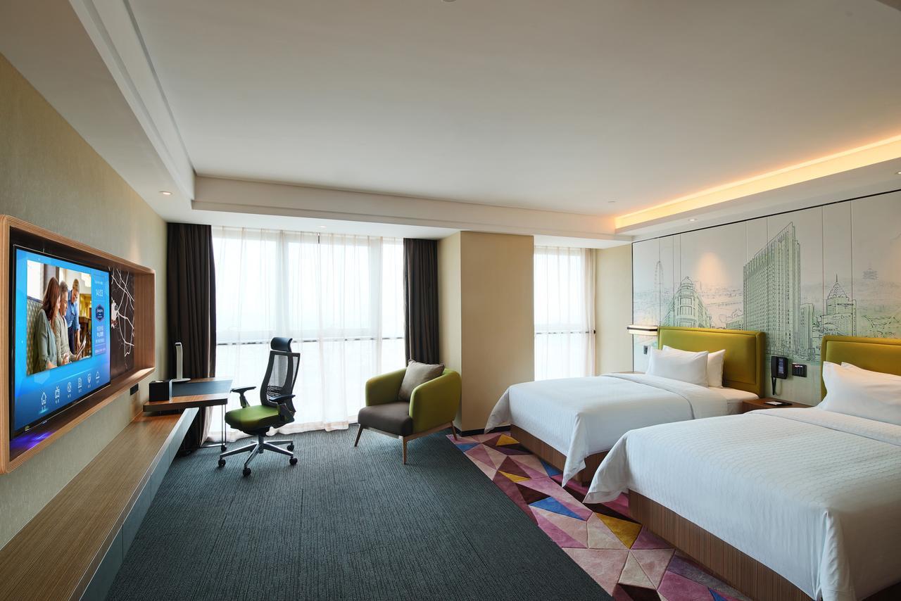 Hampton By Hilton Zhongshan Nanlang Екстер'єр фото